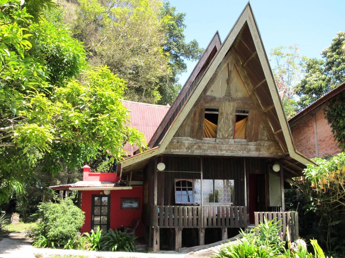 Liberta Homestay Tuk Tuk Εξωτερικό φωτογραφία